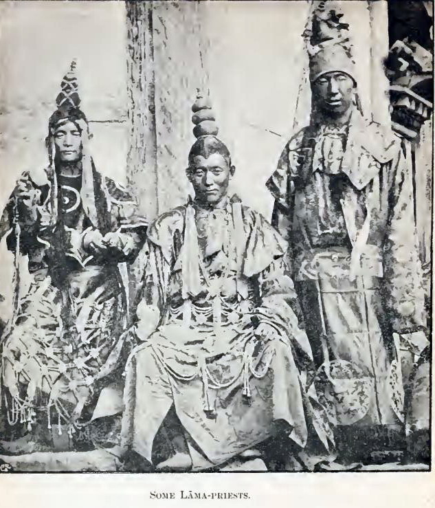 lama priests